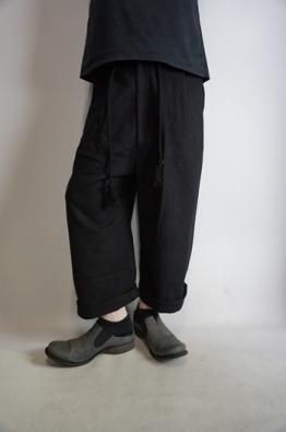 ROGGYKEI  WIDE STRAIGHT PANTS