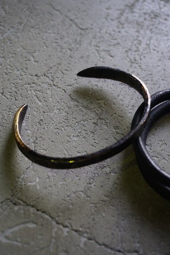 BLOW by JUN UEZONO BEND BANGLE / NARROW BRACE - ブロウ バイ ジュン ウエゾノの通販 Too  Jenis / 関東エリア 群馬県高崎セレクトショップ