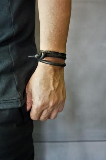 ジュンウエゾノ BEND BANGLE / NARROW BRACE ブレス ジュンウエゾノ BEND BANGLE / NARROW BRACE ブレス - メルカリ