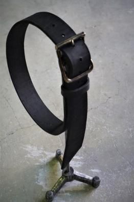 BLOW THE WILD BRASSES  
HANDFORGED BY JUN UEZONO / HANDGRAVING LEATHER BELT