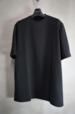 <img class='new_mark_img1' src='https://img.shop-pro.jp/img/new/icons8.gif' style='border:none;display:inline;margin:0px;padding:0px;width:auto;' />DEVOA  Short sleeve loose fit soft jersey