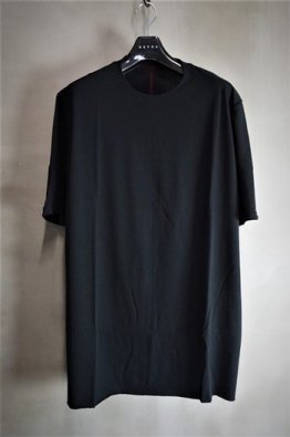 <img class='new_mark_img1' src='https://img.shop-pro.jp/img/new/icons8.gif' style='border:none;display:inline;margin:0px;padding:0px;width:auto;' />DEVOA Short sleeve loose fit tight twist yarn jersey