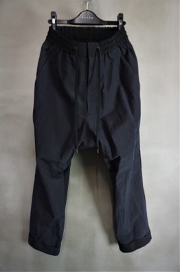 <img class='new_mark_img1' src='https://img.shop-pro.jp/img/new/icons14.gif' style='border:none;display:inline;margin:0px;padding:0px;width:auto;' />DEVOA Cropped slim pants silk/paper/cotton