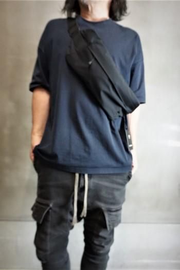 新品 D-VEC × ALMOSTBLACK GORE-TEX ショルダーバッグ 新品 D-VEC × ALMOSTBLACK GORE-TEX ショルダーバッグ - メルカリ