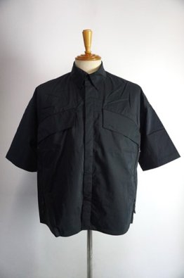<img class='new_mark_img1' src='https://img.shop-pro.jp/img/new/icons14.gif' style='border:none;display:inline;margin:0px;padding:0px;width:auto;' />D-VEC NY STRETCH S/S SHIRT JACKET