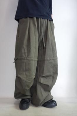 A.F ARTEFACT  Wide pants