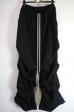 A.F ARTEFACT Serge Tuck Wide Pants
