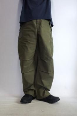 <img class='new_mark_img1' src='https://img.shop-pro.jp/img/new/icons14.gif' style='border:none;display:inline;margin:0px;padding:0px;width:auto;' />Sewing Chop Oalls FIELD SHELL TROUSERS