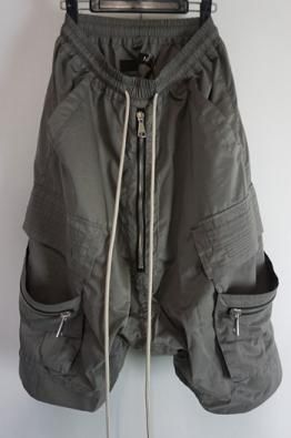 <img class='new_mark_img1' src='https://img.shop-pro.jp/img/new/icons14.gif' style='border:none;display:inline;margin:0px;padding:0px;width:auto;' />A.F ARTEFACT Nylon Cargo Pants