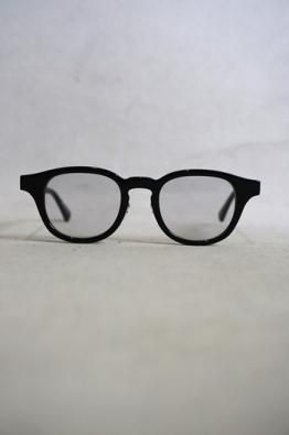 <img class='new_mark_img1' src='https://img.shop-pro.jp/img/new/icons14.gif' style='border:none;display:inline;margin:0px;padding:0px;width:auto;' />KANEKO OPTICALmeltum EYE WEAR