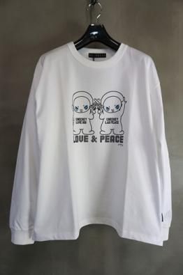 <img class='new_mark_img1' src='https://img.shop-pro.jp/img/new/icons14.gif' style='border:none;display:inline;margin:0px;padding:0px;width:auto;' />roar guns CHEEKEY PRINT L/S Tee