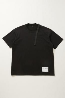 <img class='new_mark_img1' src='https://img.shop-pro.jp/img/new/icons14.gif' style='border:none;display:inline;margin:0px;padding:0px;width:auto;' />GHOST ALMOSTBLACK CREWNECK ZIPPER POCKET TEE																			
