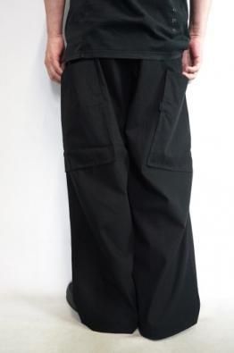 <img class='new_mark_img1' src='https://img.shop-pro.jp/img/new/icons14.gif' style='border:none;display:inline;margin:0px;padding:0px;width:auto;' />ALMOSTBLACK  6POCKET PANTS													
			
