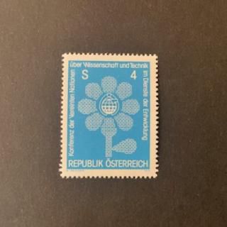 ȥꥢڼꡦ1979ǯϢ