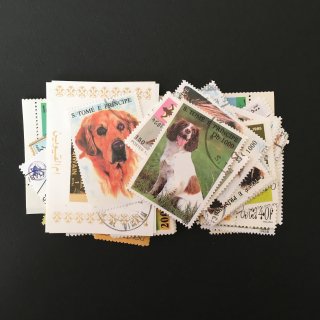 パケット切手・犬（イヌ）約１００枚