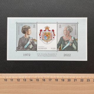 デンマークの切手・マルグレーテ女王在位50年・小型シート・２０２２