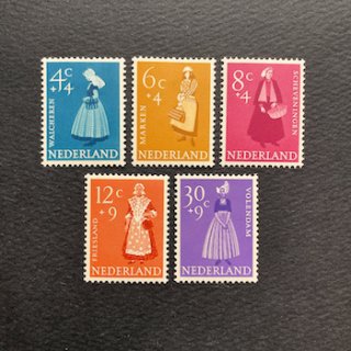 オランダの切手・1958年・民族衣装（5）