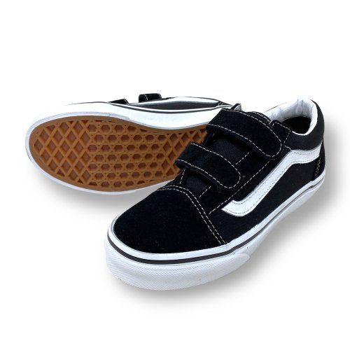 <img class='new_mark_img1' src='https://img.shop-pro.jp/img/new/icons29.gif' style='border:none;display:inline;margin:0px;padding:0px;width:auto;' />VANS   KIDS  OLD SKOOL 