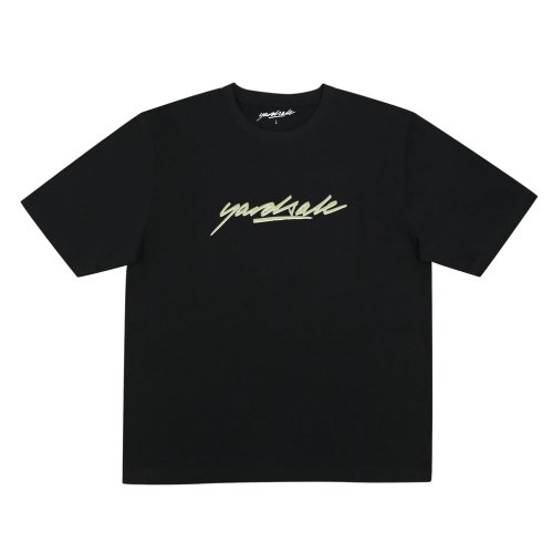 <img class='new_mark_img1' src='https://img.shop-pro.jp/img/new/icons5.gif' style='border:none;display:inline;margin:0px;padding:0px;width:auto;' />YARDSALE  SCRIPT TEE 