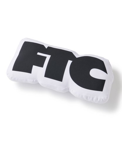 <img class='new_mark_img1' src='https://img.shop-pro.jp/img/new/icons5.gif' style='border:none;display:inline;margin:0px;padding:0px;width:auto;' />FTC  OG LOGO PILLOW
