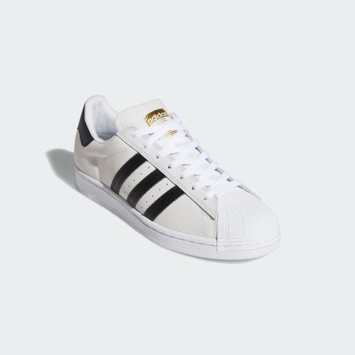 <img class='new_mark_img1' src='https://img.shop-pro.jp/img/new/icons5.gif' style='border:none;display:inline;margin:0px;padding:0px;width:auto;' />ADIDAS  SUPERSTAR ADV WHITE【FV 0322】
