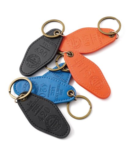 <img class='new_mark_img1' src='https://img.shop-pro.jp/img/new/icons5.gif' style='border:none;display:inline;margin:0px;padding:0px;width:auto;' />FTC  LEATHER MOTEL KEYCHAIN