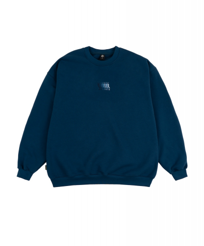 <img class='new_mark_img1' src='https://img.shop-pro.jp/img/new/icons5.gif' style='border:none;display:inline;margin:0px;padding:0px;width:auto;' />MAGENTA SEQUENCE CREW NECK PETROL BLUE