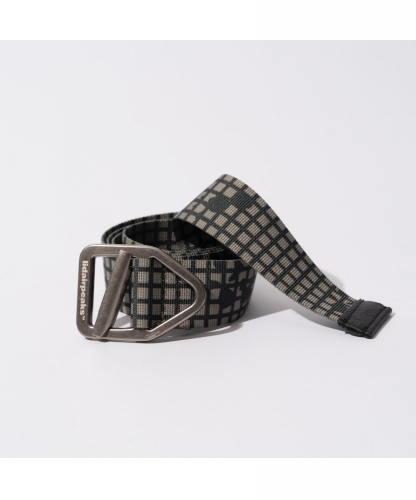 <img class='new_mark_img1' src='https://img.shop-pro.jp/img/new/icons5.gif' style='border:none;display:inline;margin:0px;padding:0px;width:auto;' />LIDAIRPEAKS WEB NITE CAMO BELT  NITE CAMO