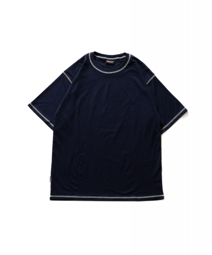 <img class='new_mark_img1' src='https://img.shop-pro.jp/img/new/icons5.gif' style='border:none;display:inline;margin:0px;padding:0px;width:auto;' />LIDAIRPEAKS  STITCHED COTTON TEE NAVY