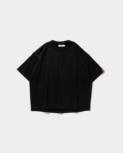 <img class='new_mark_img1' src='https://img.shop-pro.jp/img/new/icons5.gif' style='border:none;display:inline;margin:0px;padding:0px;width:auto;' />TIGHTBOOTH  INSIDE OUT PILE S/S T-SHIRT  BLACK