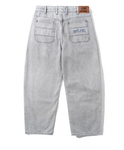 <img class='new_mark_img1' src='https://img.shop-pro.jp/img/new/icons5.gif' style='border:none;display:inline;margin:0px;padding:0px;width:auto;' />BUTTERGOODS  ENCOUNTER DENIM JEANS WASHED SOFT GREY
