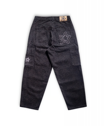 <img class='new_mark_img1' src='https://img.shop-pro.jp/img/new/icons5.gif' style='border:none;display:inline;margin:0px;padding:0px;width:auto;' />STAR TEAM LEOPARD CARPENTER STAR JEANS BLACK