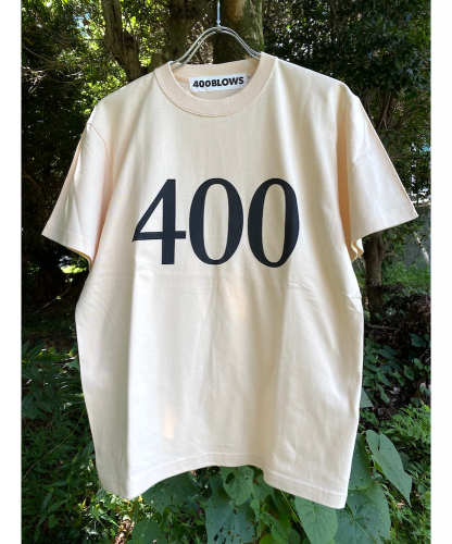 <img class='new_mark_img1' src='https://img.shop-pro.jp/img/new/icons5.gif' style='border:none;display:inline;margin:0px;padding:0px;width:auto;' />400BLOWS  400 TEE  NATURAL