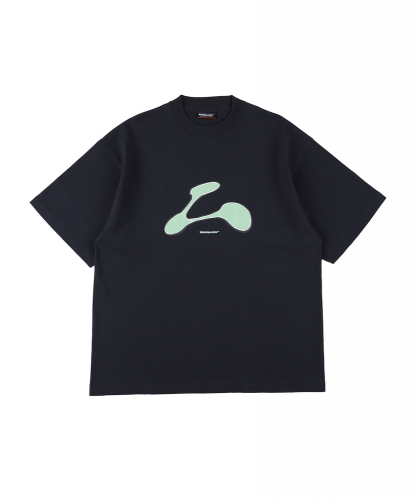 <img class='new_mark_img1' src='https://img.shop-pro.jp/img/new/icons5.gif' style='border:none;display:inline;margin:0px;padding:0px;width:auto;' />LIDAIRPEAKS  L LOGO TEE NAVY