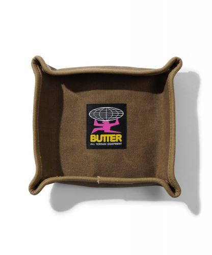 <img class='new_mark_img1' src='https://img.shop-pro.jp/img/new/icons5.gif' style='border:none;display:inline;margin:0px;padding:0px;width:auto;' />BUTTERGOODS CANVAS TRAY KHAKI</p>