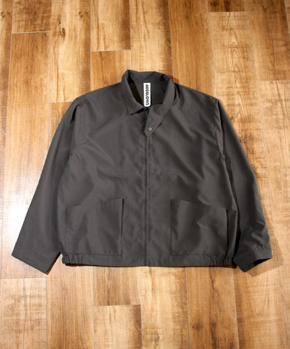 <img class='new_mark_img1' src='https://img.shop-pro.jp/img/new/icons5.gif' style='border:none;display:inline;margin:0px;padding:0px;width:auto;' />400BLOWS  2ND HARRINGTON JACKET CHARCOAL<p/>