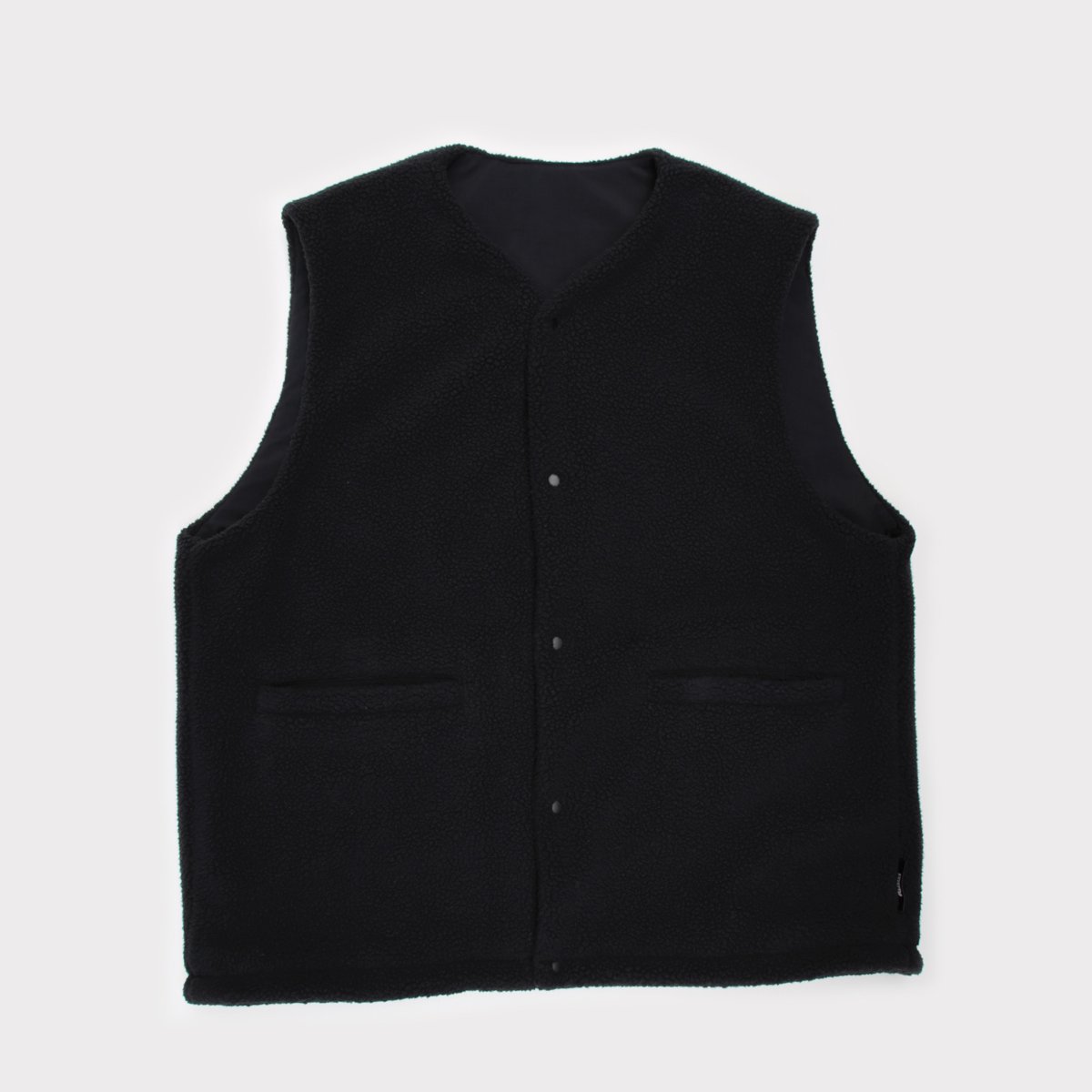 Sunday Fleece Vest Black - EEL Products Online Store