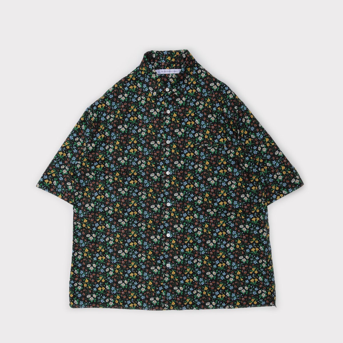 Grooming Shirt S/S  Floral-black