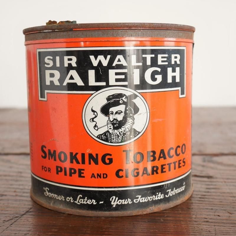 2987 アメリカ 1950s ヴィンテージ タバコ缶 Sir Walter Raleigh ウォルターローリー卿 ディスプレイ小物 インダストリアル アメリカのヴィンテージ アンティークの家具 雑貨 什器の販売 通販 ローズボールアンティークス 2987 アメリカ 1950s ヴィンテージ タバコ缶 Sir Walter Raleigh ウォルターローリー卿 ディスプレイ小物 インダストリアル アメリカのヴィンテージ アンティークの家具 雑貨 什器の販売 通販 ローズボールアンティークス