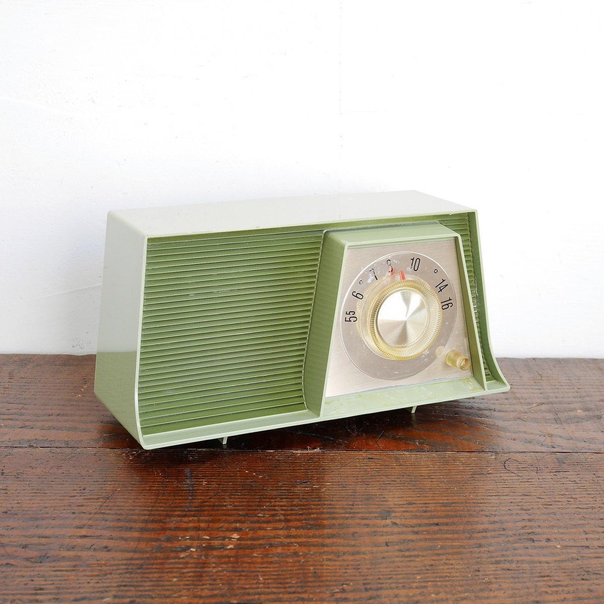 アメリカの古いラジオ　1960年代　ビンテージ