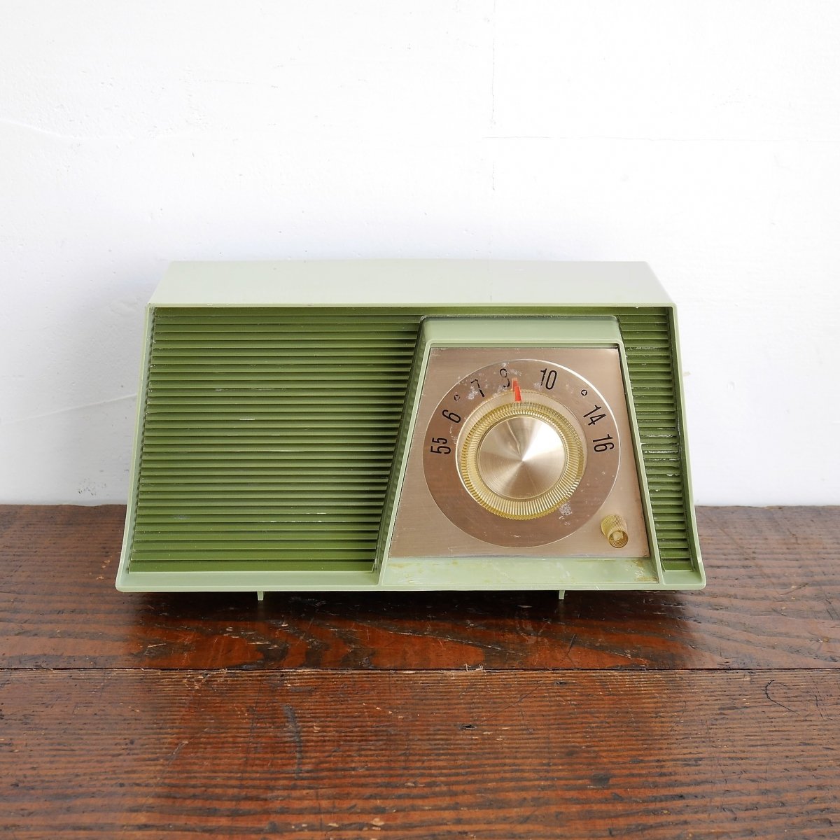 アメリカの古いラジオ 1960年代 ビンテージ-