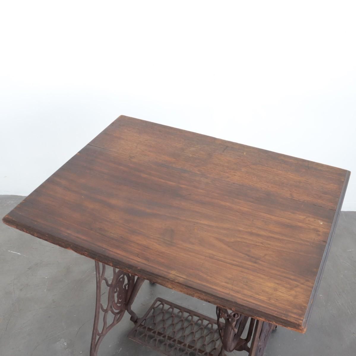 ミシン台 アンティーク ヴィンテージ SINGER アメリカ インテリア