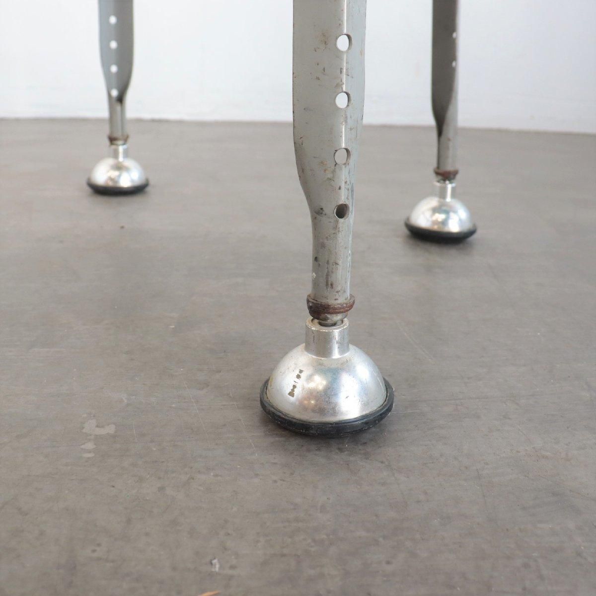 LYONチェア LYON-CHAIR_03-600x400.jpg