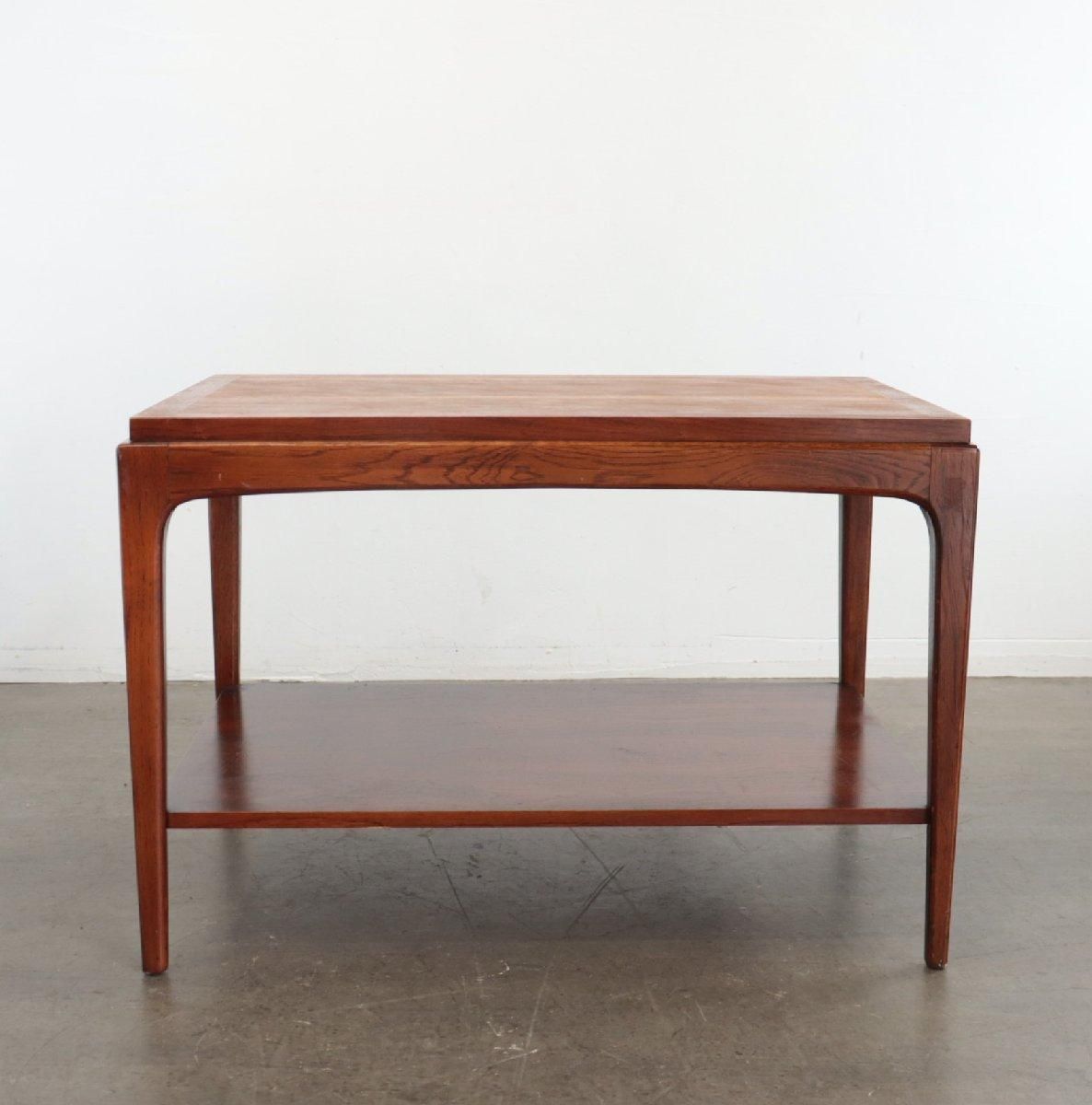 70s LANE table