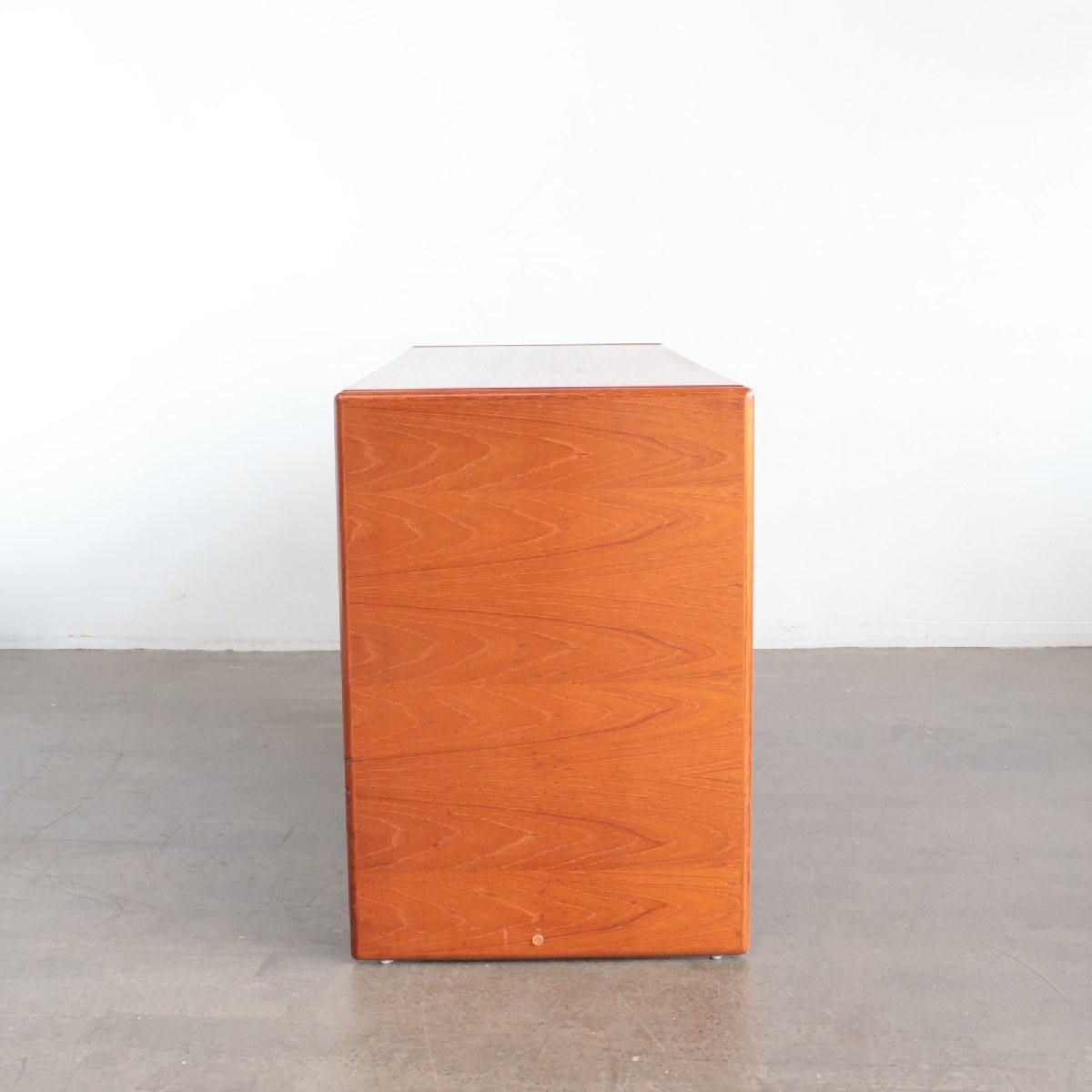 US製　アンティーク　キャビネット　チェスト　アメリカ製　輸入家具　サイドボード US製 アンティーク キャビネット チェスト アメリカ製 輸入家具