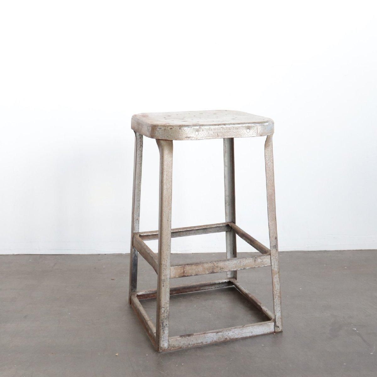 アメリカ LYON スチール製スツールヴィンテージ