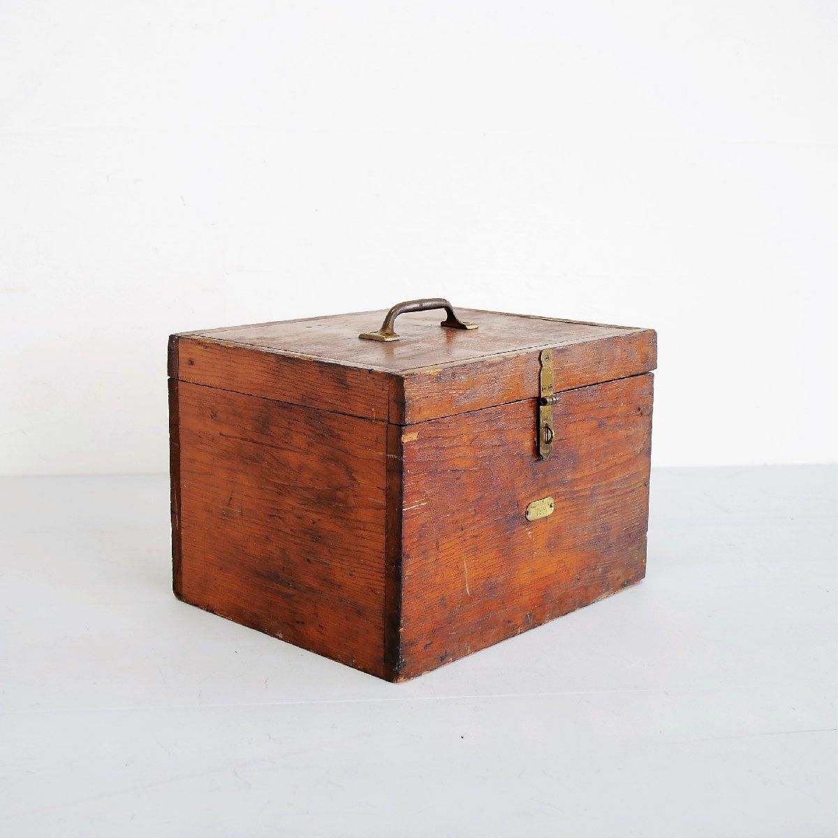 ヴィンテージ　木製BOX3点セット ヴィンテージ 取っ手付 専用ボックス アメリカ 木箱 3段