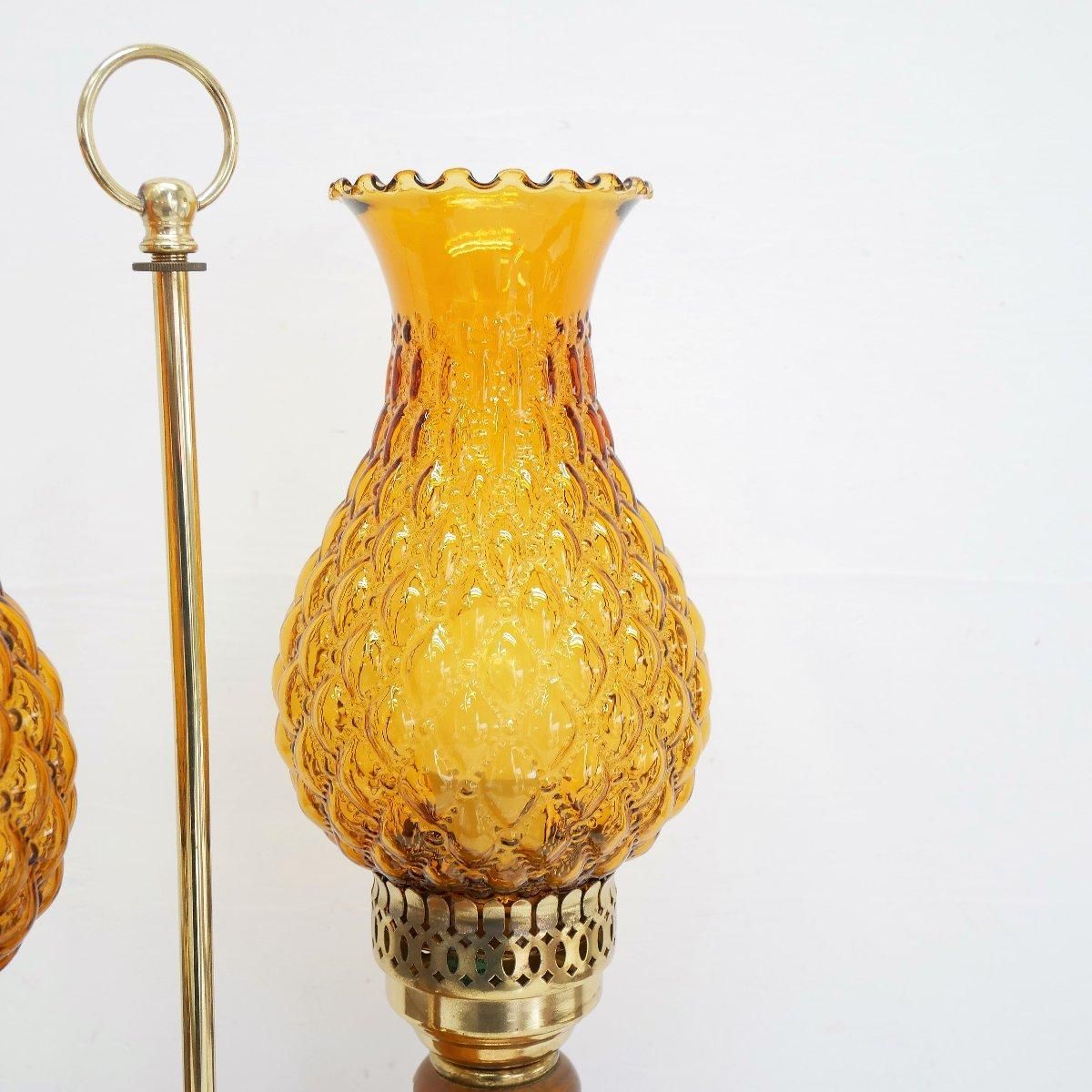 アメリカ ヴィンテージ オイルランプ風 アンバーガラス テーブルランプ