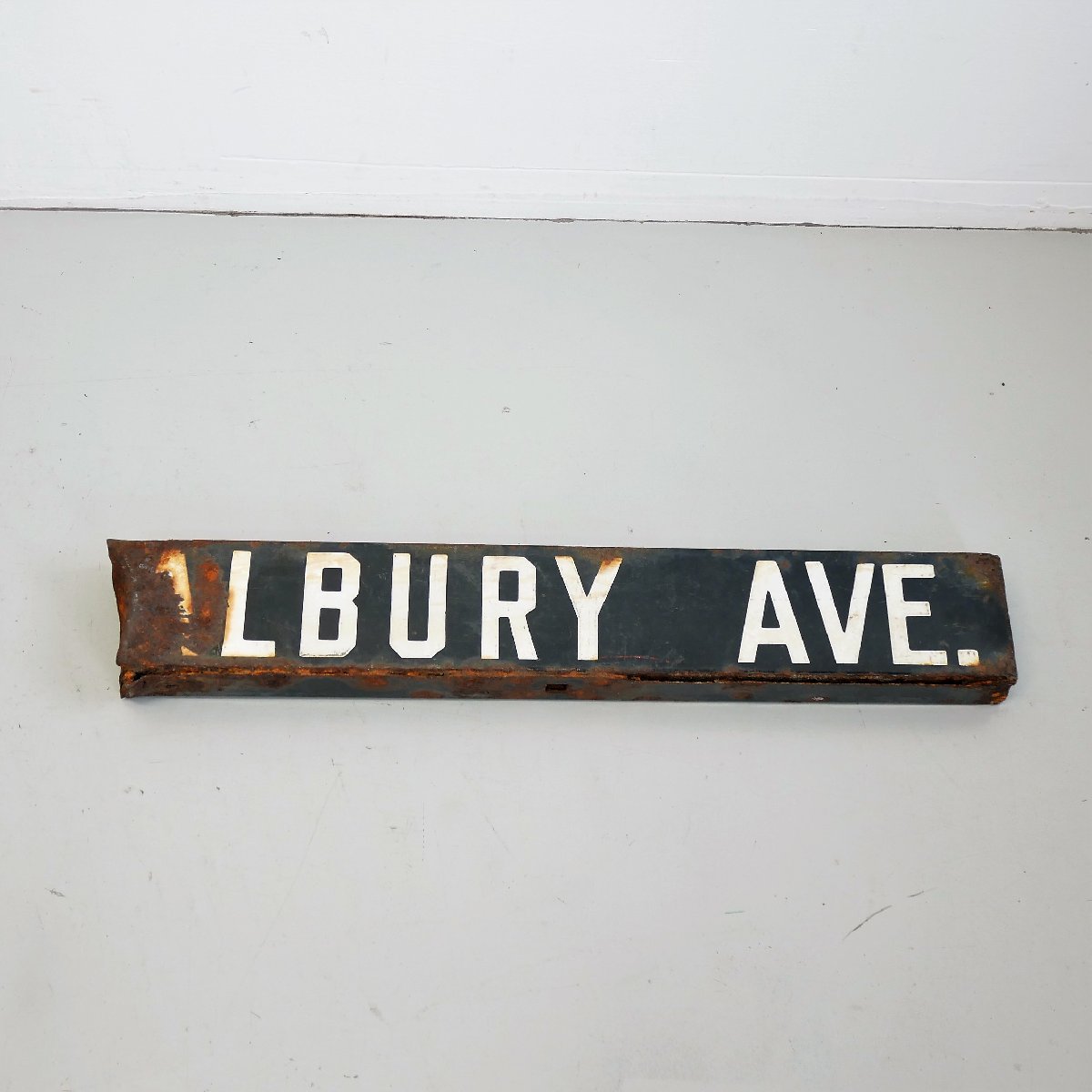 アメリカ ヴィンテージ ストリートサイン ALBURY ロードサイン 両面