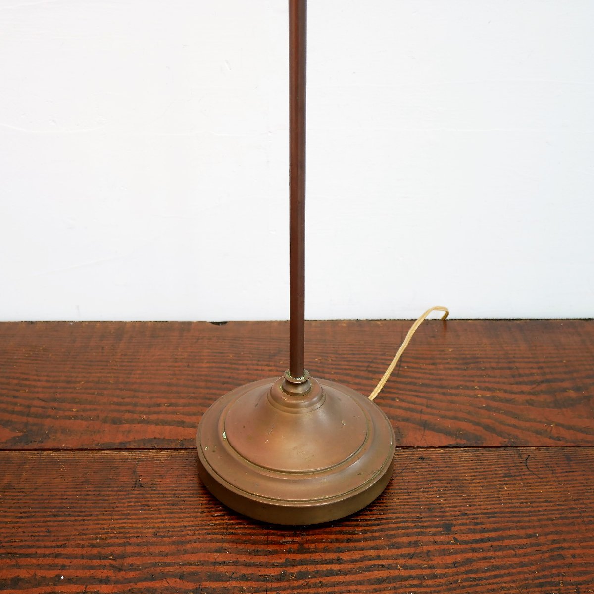 アメリカ アンティーク 真鍮製 テーブルランプ フラワーガラスシェード